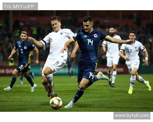 全球顶级足球球星综合实力深度评价与未来发展趋势解析 全球顶级足球球星综合实力深度评价与未来发展趋势解析