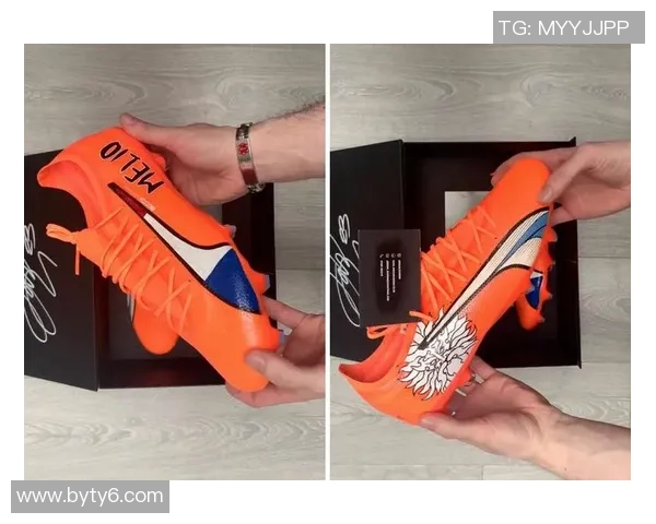 球星子女穿搭揭秘:这些足球鞋让他们继承父亲的球场荣耀 球星子女穿搭揭秘:这些足球鞋让他们继承父亲的球场荣耀